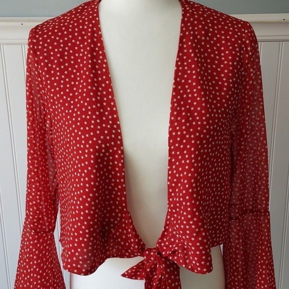 Urban Outfitters M Red White Stars Tie Waist Bell Sleeve Blouse Crop America NWT - Picture 5 of 16